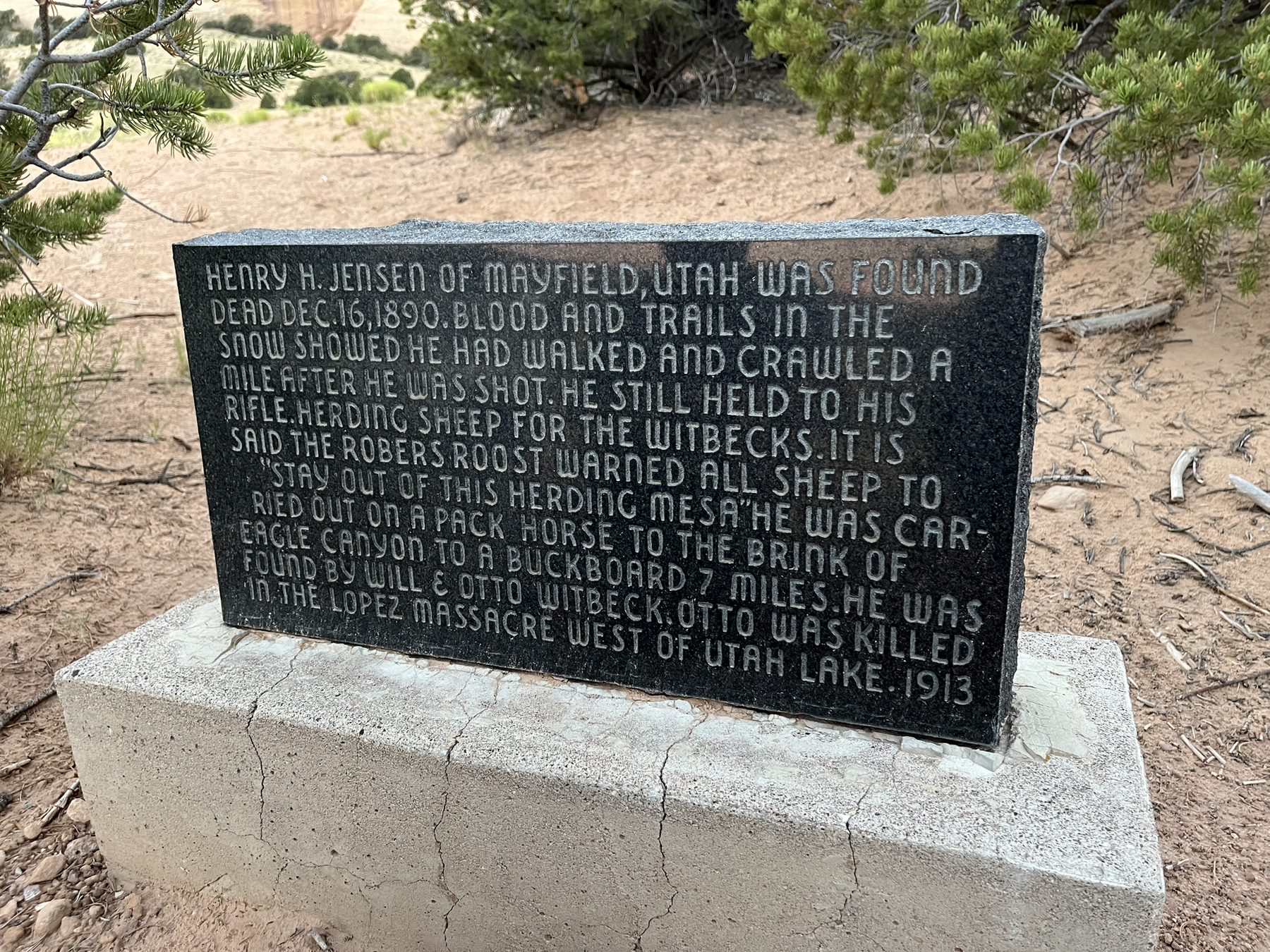 A historical marker in desert country